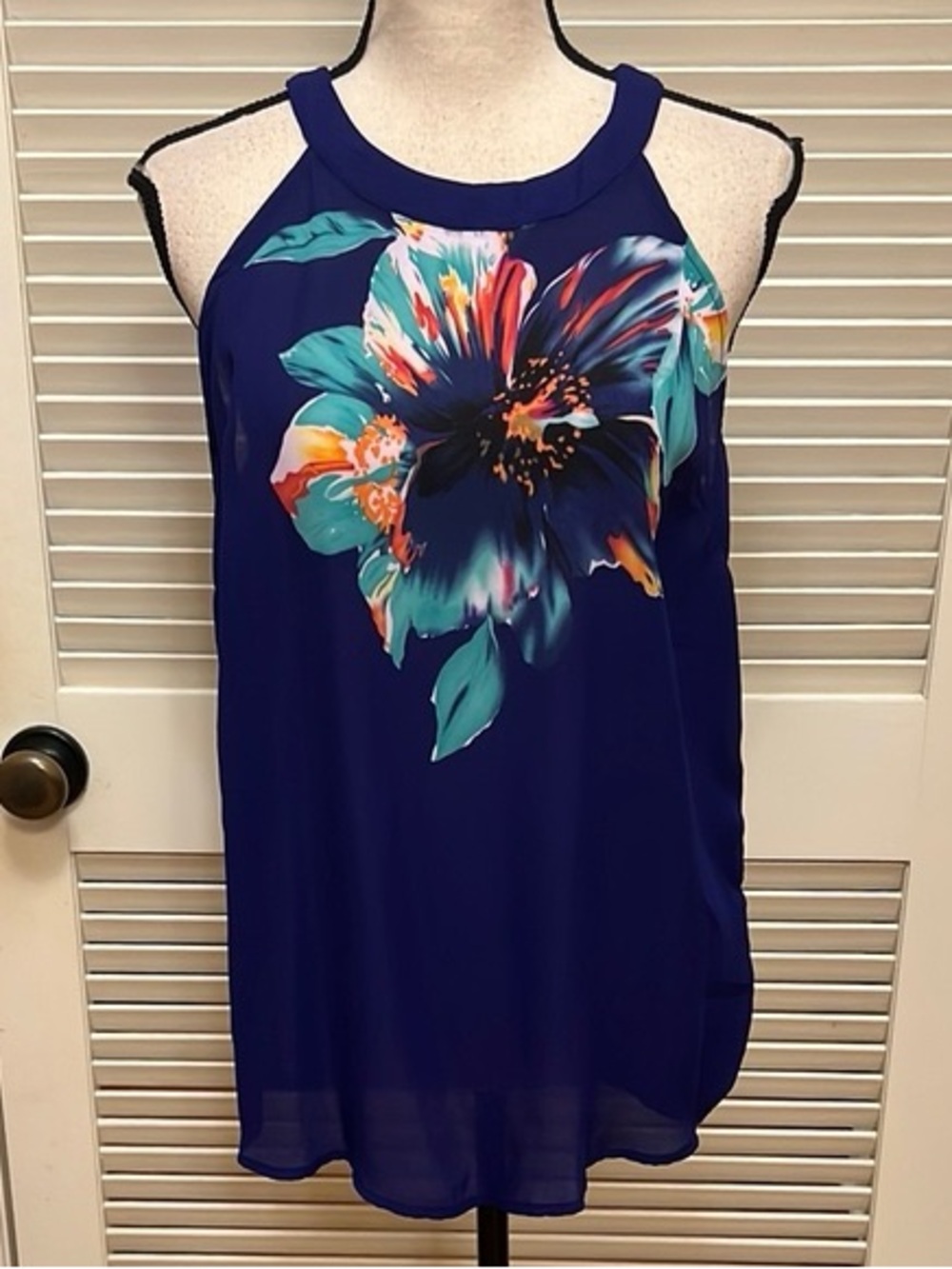 Saint Tropez west Floral purple/blueish Halter-Style Camisole M